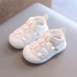 Sandalias barefoot flexibles, antideslizantes y puntera reforzada blancas