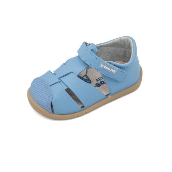 Sandalia Barefoot Titanitos Felix Celeste Caramelo